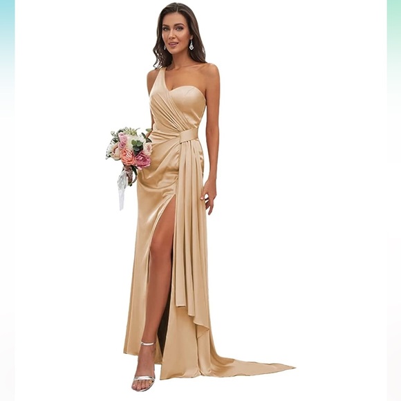 Dresses & Skirts - One shoulder champagne maxi dress